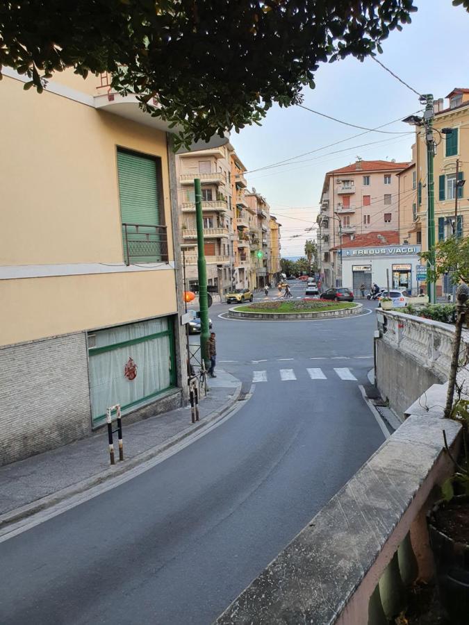 Villa Arcobaleno Rondo Garibaldi Sanremo Luaran gambar
