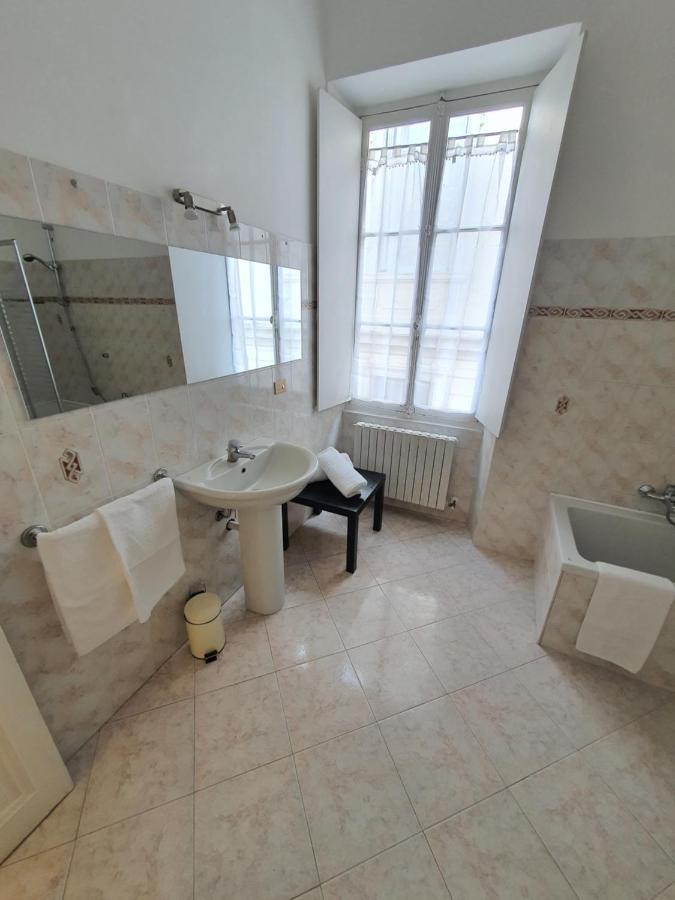 Villa Arcobaleno Rondo Garibaldi Sanremo Luaran gambar
