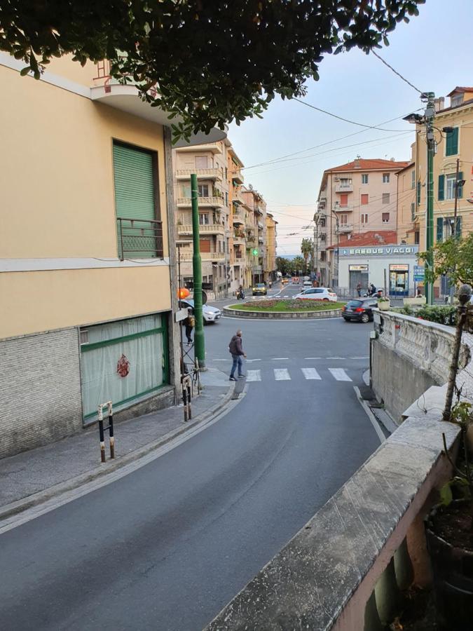 Villa Arcobaleno Rondo Garibaldi Sanremo Luaran gambar