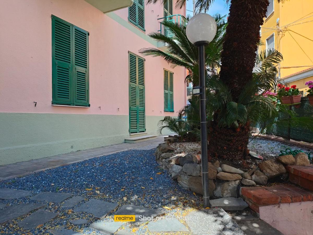 Villa Arcobaleno Rondo Garibaldi Sanremo Luaran gambar